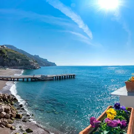 Il Nido Del Gabbiano Apartment Minori