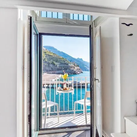 Il Nido Del Gabbiano Apartment *