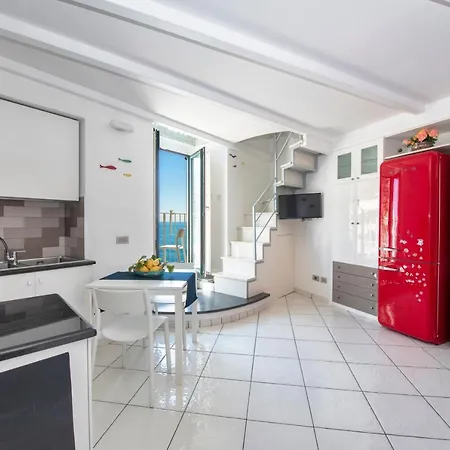Il Nido Del Gabbiano Apartment *